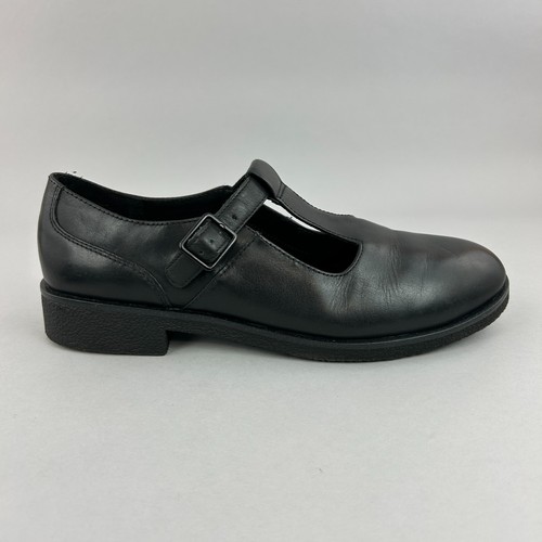 Clarks shoes size uk7 - clarks,