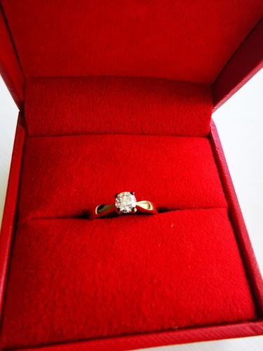 Natural canadian diamond - canadian,