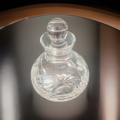Vintage stuart crystal perfume - crystal,