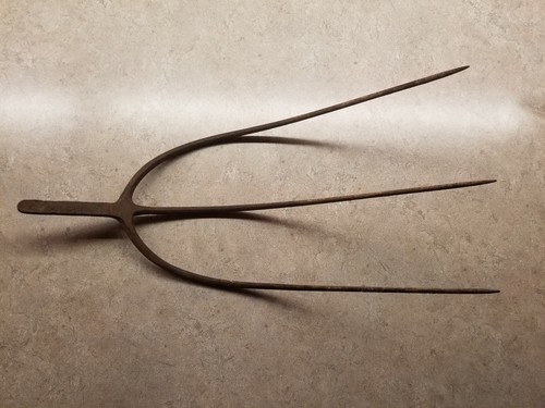 Vintage tine prong iron - vintage, 3