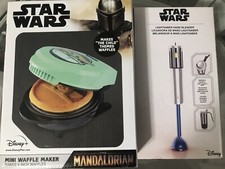NIB Star Wars Lightsaber Hand