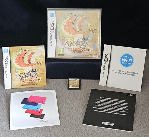 Pokemon heart gold - gold, version