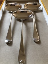 4 vintage Silver Plated Sauce