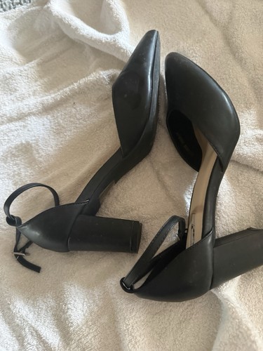 Ladies shoes size linzi - ,