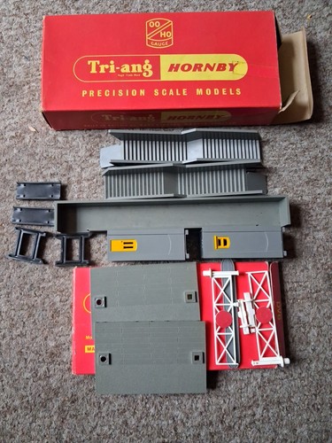 Hornby tri ang r71 - hornby, tri-ang