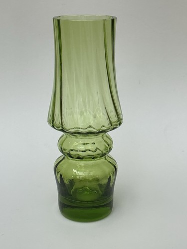 Vintage green art glass - 8”,