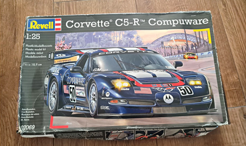 Revell corvette compuware - c5-r,