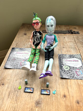 Monster High Doll Bundle: Boys Game Night