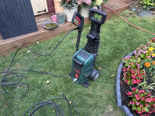 Bosch universal aquatak 135 - bosch,