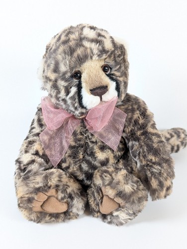 Charlie bears kiri - leopard, cub