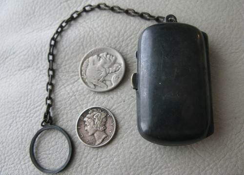 Antique chatelaine dark patina - dark,