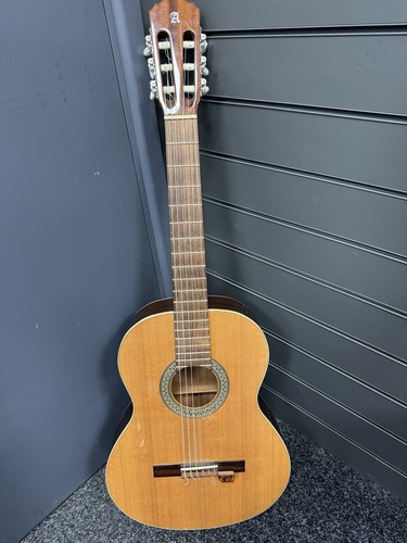 Alhambra classical acoustic - 2c,
