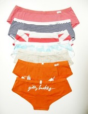 A126SH Gilly Hicks by