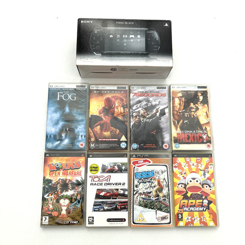 Psp console 2000 boxed with - 2000,
