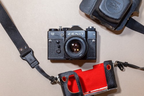 Zenit 35mm slr - 12,