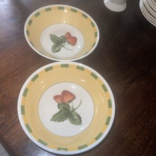 2 x Vintage Churchill Somerset