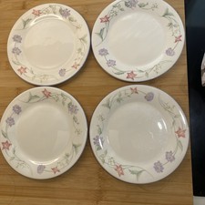 4 x ROYAL DOULTON EXPRESSIONS SUMMER CARNIVAL 8” SALAD BRUNCH PLATES 