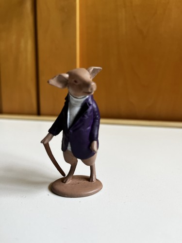 Beatrix potter pig - beatrix, cane