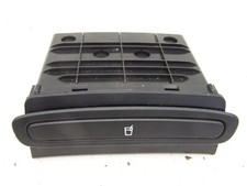Saab 9-3 Saloon rear cup