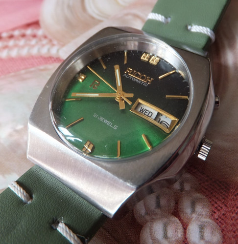 Brutalist green 36mm 1970 s - brutalist!, 1970's