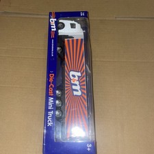 B&M Stores Mercedes-Benz Axor Articulated Model Truck Lorry Scale 1:76 New Box