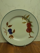 Royal Worcester Evesham Vale -