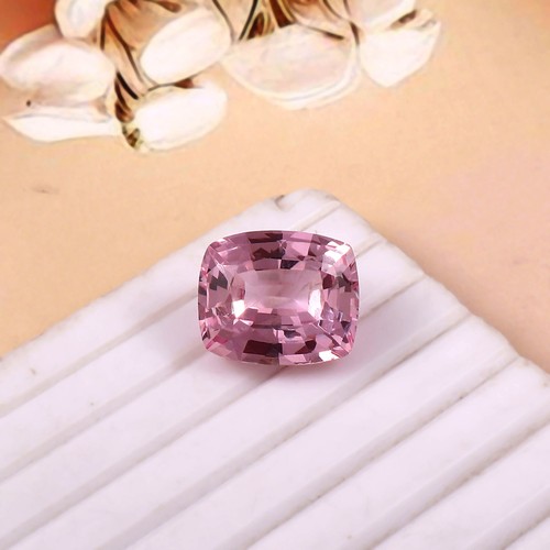 Natural padparadscha sapphire - natural,
