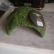 KOMODO NATURAL MOSS CAVE DEN REPTILE SNAKE HIDE DEN NATURAL HABITAT MOSS