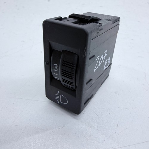Peugeot 207 headlight switch - peugeot,