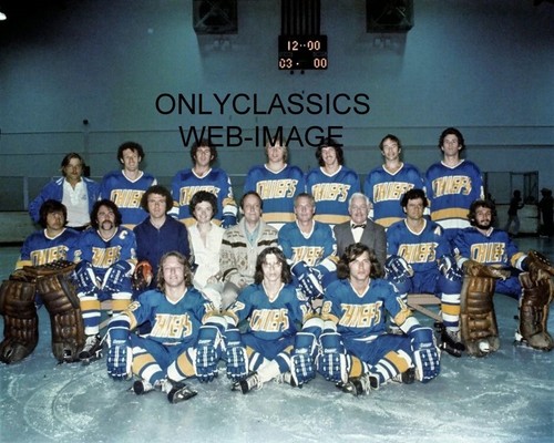 1977 slap shot chiefs - 1977,