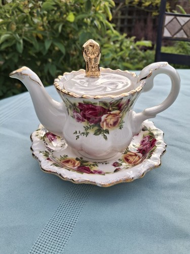 Vintage royal albert old - vintage,