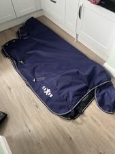 SAXON HORSE RUG SIZE 4'9" 145CM/95CM NEW