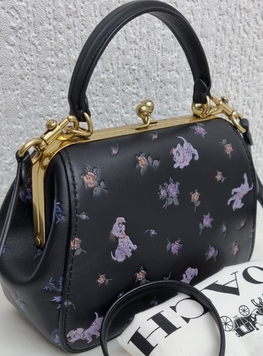 Coach disney dalmatians - coach,