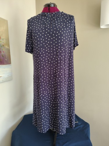 Navy blue polka dot - blue,