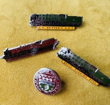 4  rare train locomotive pin