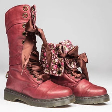 Dr. Martens Women's Triumph