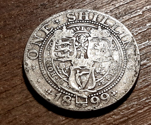 Victoria silver shilling 1899 - silver,