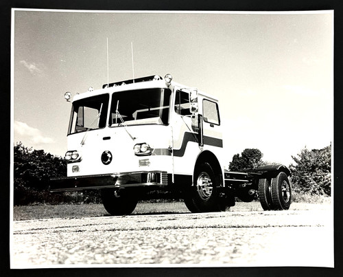 Fire engine truck cab - fire, bed
