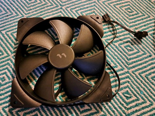 Fractal design aspect pwm - design,