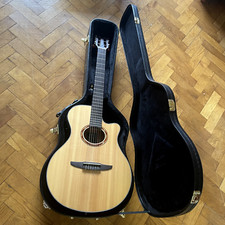 Yamaha NTX700 Nylon Strung Electro Acoustic Classical Guitar with hard case