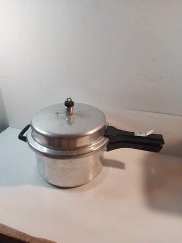 Mantra quart pressure cooker - 5,