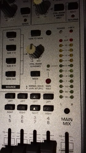 Behringer eurorack ub2442fx - behringer,