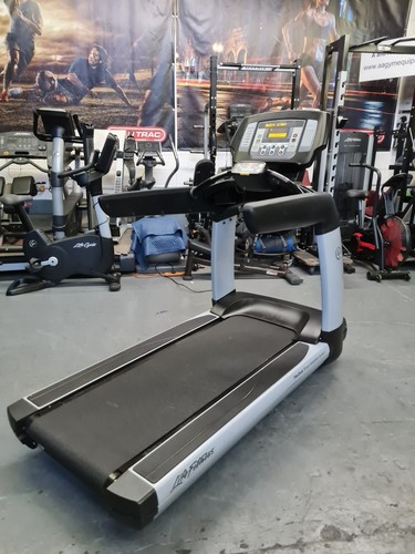 Serviced life fitness 95t - serviced,
