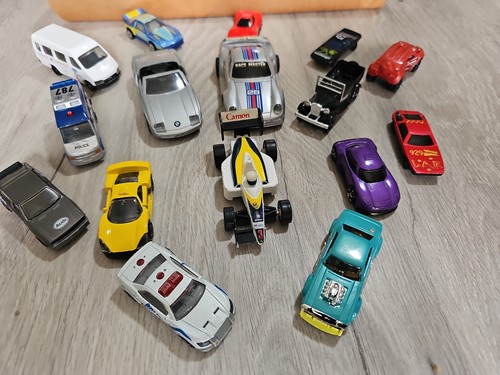 Vintage modern toy - &,
