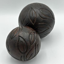 Ornate decorative spheres - 2,