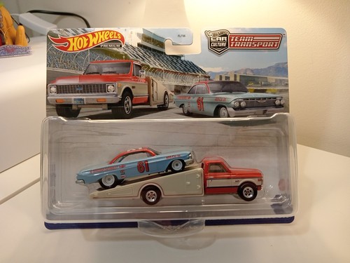 Hot wheels premium - premium, team