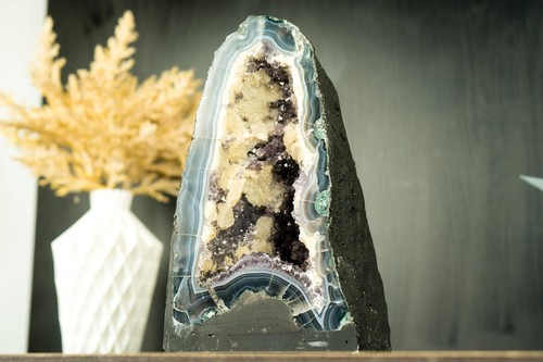 Small amethyst geode cathedral - amethyst,