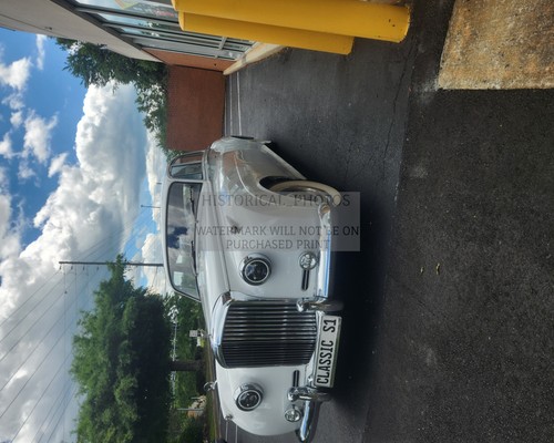Classic bentley automobile - bentley,