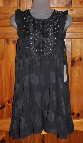 Bnwt manoush charcoal - bnwt,