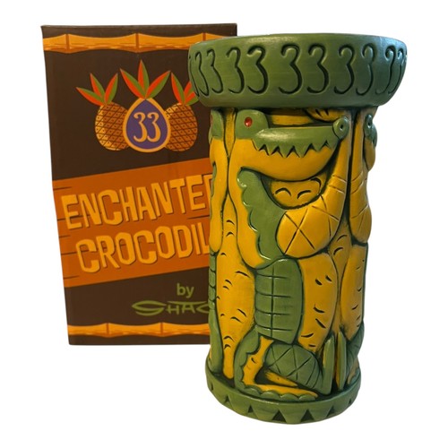 Disneyland tiki farm club - club, 33